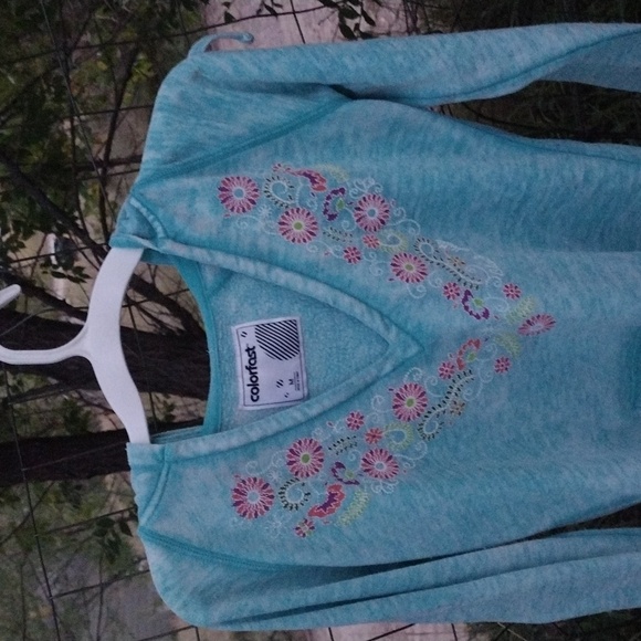 Sweatshirt - Picture 3 of 9